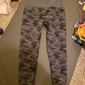 Gymshark Black Camo Seamless leggings